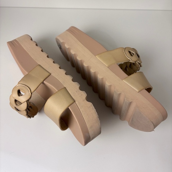 Reef Tan Woven Slip-On Platform Sandals - Picture 6 of 7